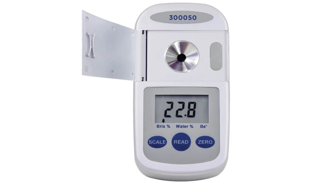 Khúc xạ kế đo mật ong, nước, brix 300050 - Sper Scientific - Ảnh 2 | Le Quoc Equipment